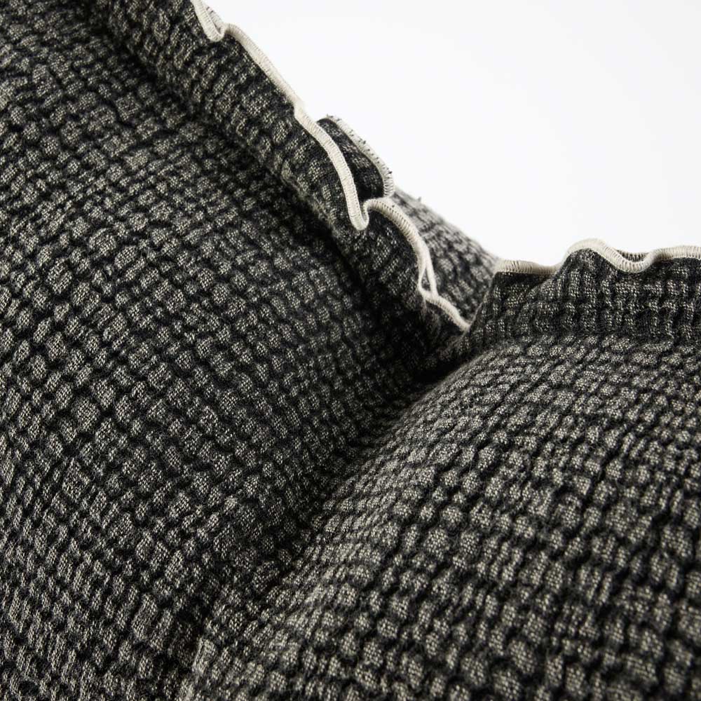 Onda Black Cushion Cover