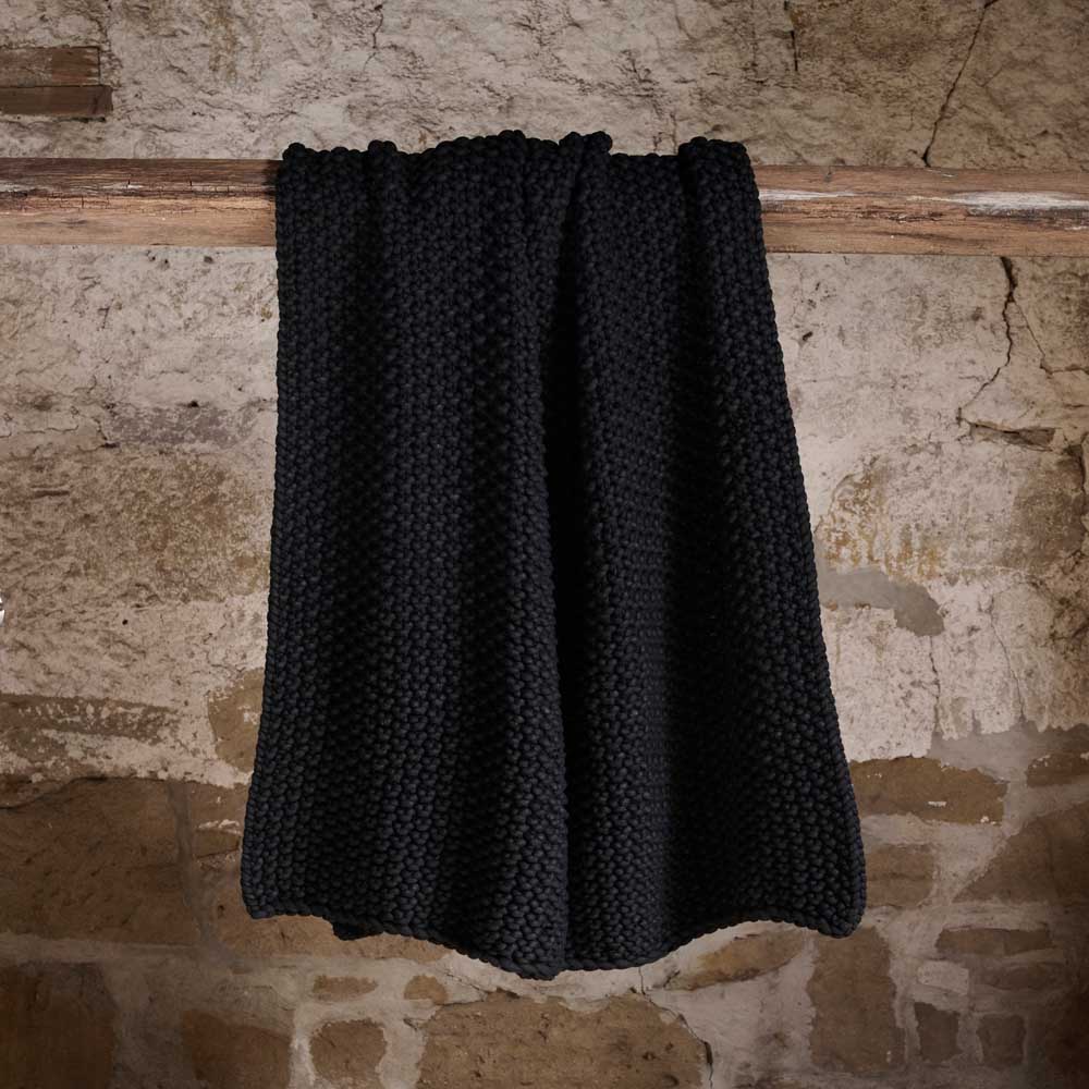 Marco Chunky Throw