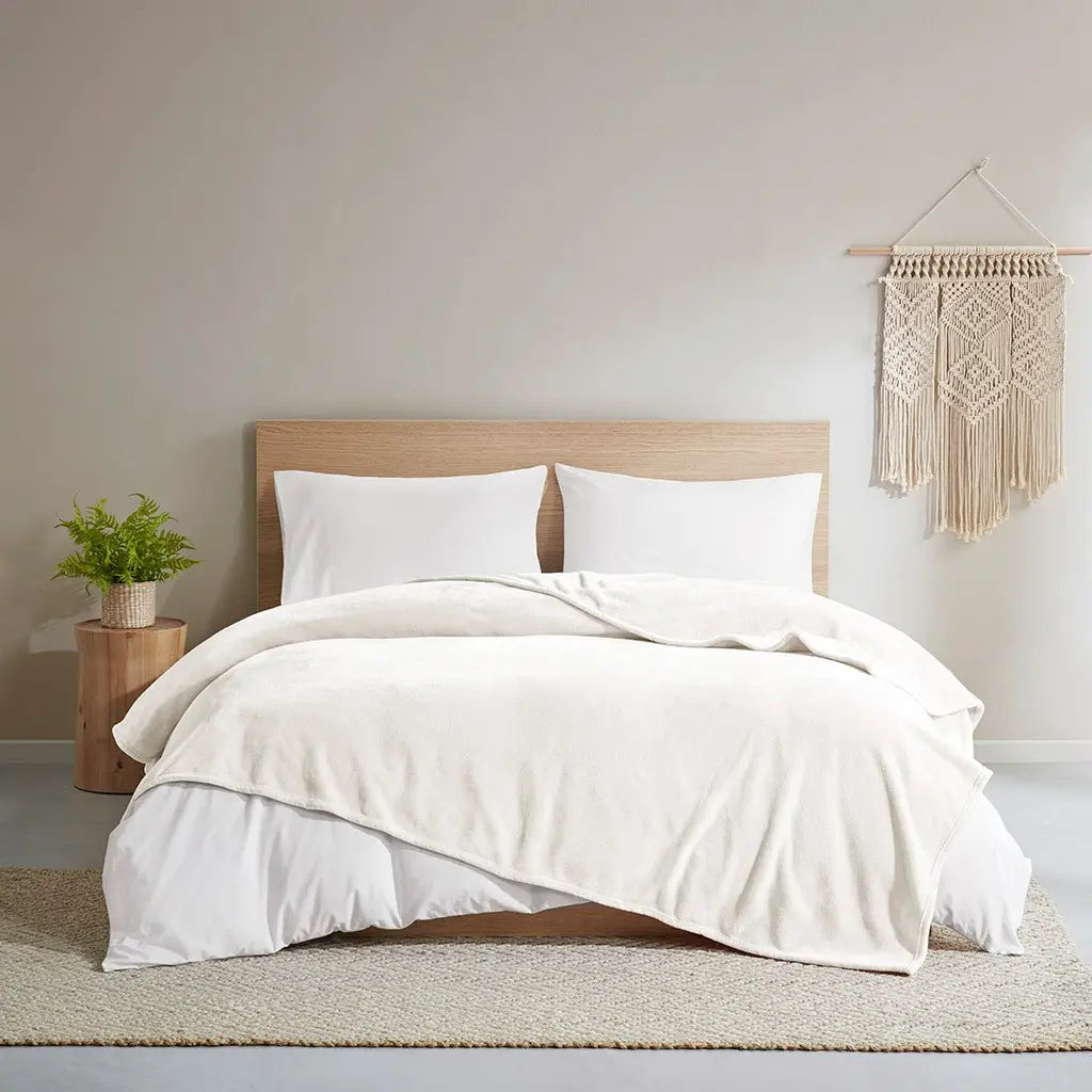 Ultra-Soft Plush Bedding Blanket