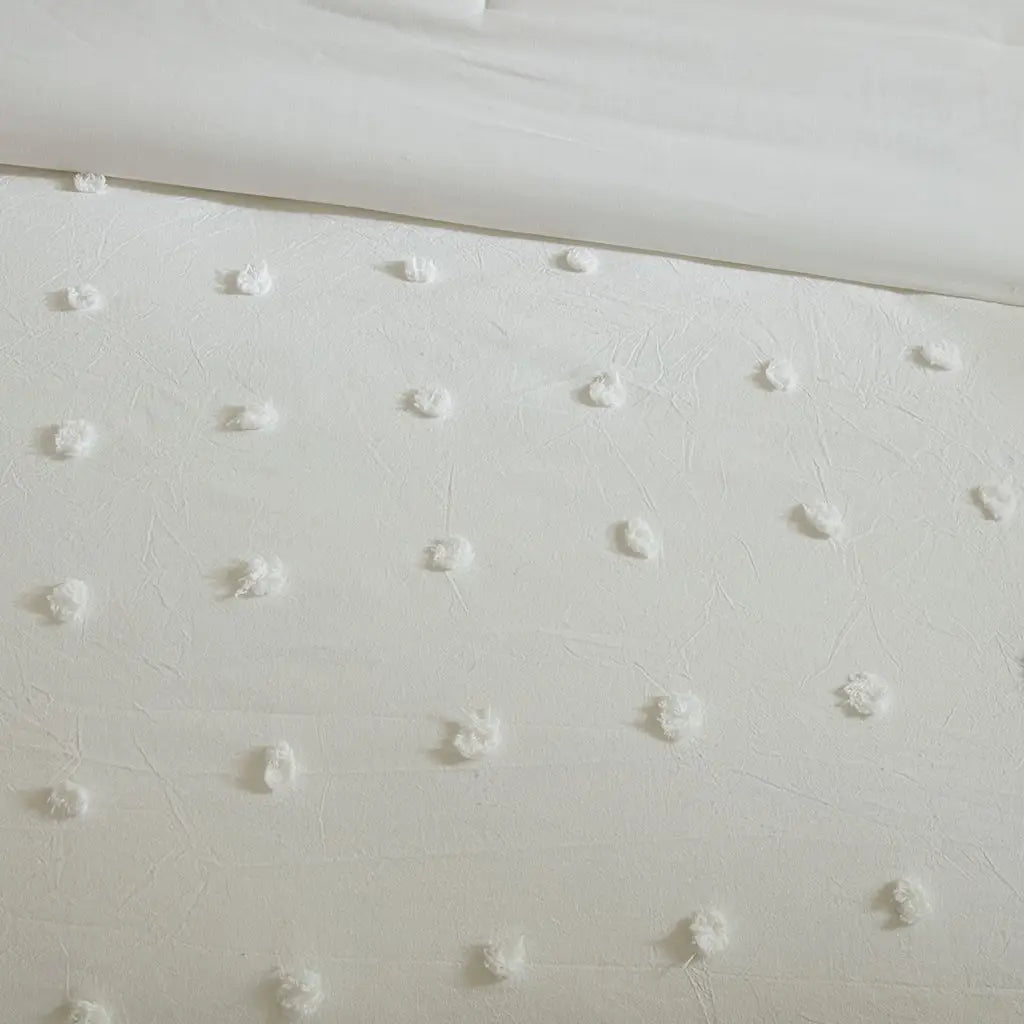 White Tufted Chenille Pom-Pom Bedding Set